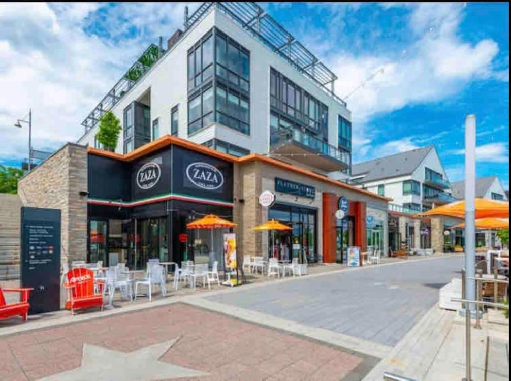 Aquarius 2 Bedroom Condo Friday Harbour Innisfil Εξωτερικό φωτογραφία