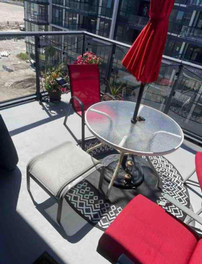 Aquarius 2 Bedroom Condo Friday Harbour Innisfil Εξωτερικό φωτογραφία